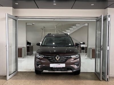 2025 Renault Triber 1.0 Intens Auto