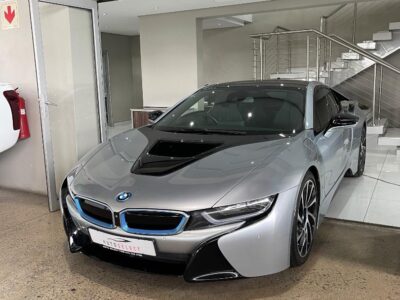 2017 BMW i8 eDrive Coupe