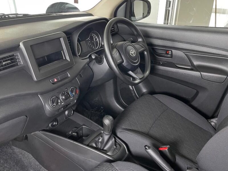 2025 Toyota Rumion 1.5 S