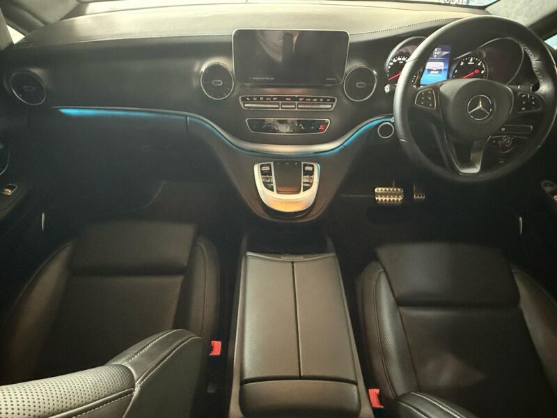 2023 Mercedes-Benz V-Class V300d Exclusive AMG Line